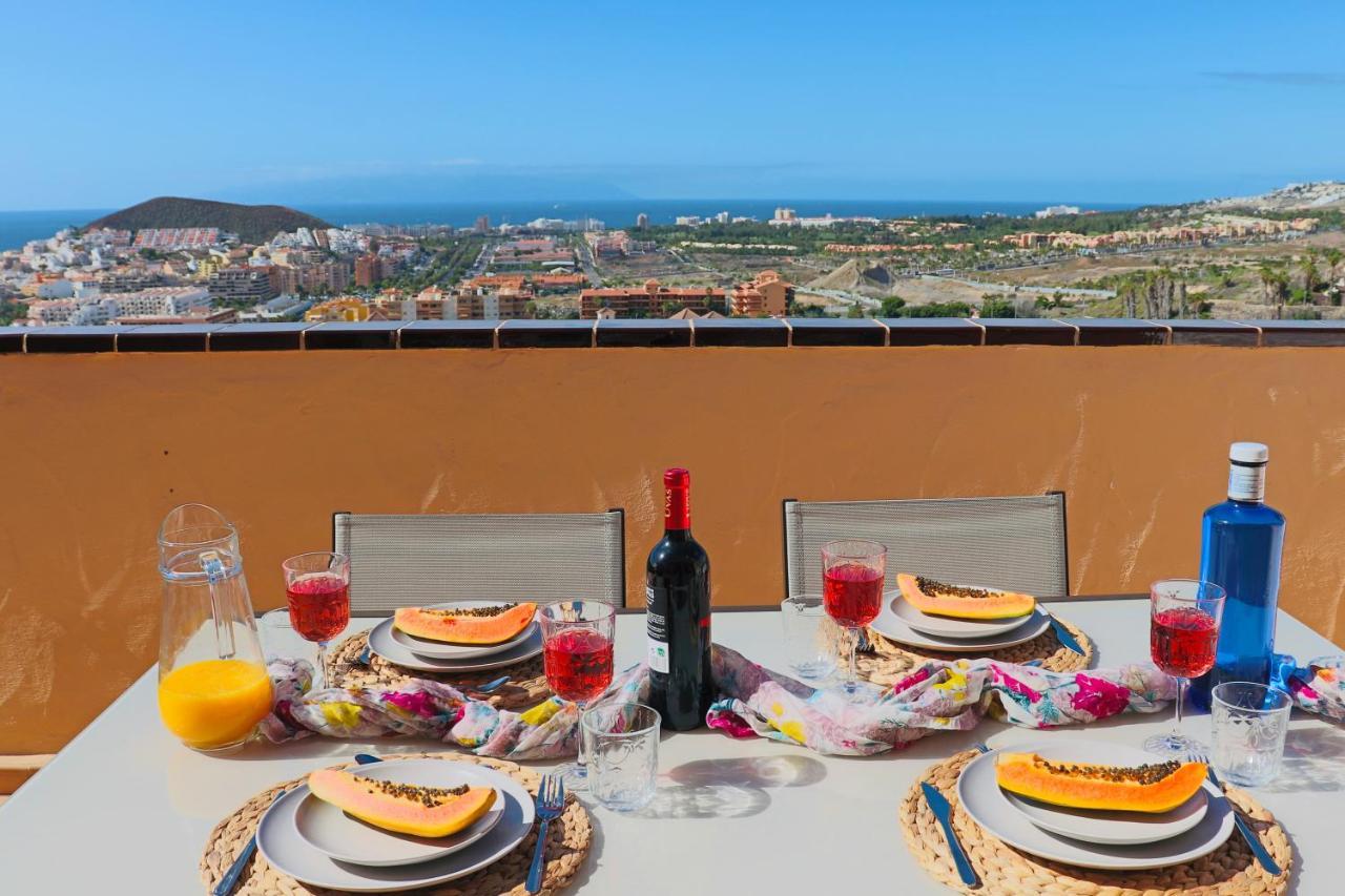 Apartmán Sunset In The Heights Ocean View - Heated Pool Los Cristianos  Exteriér fotografie