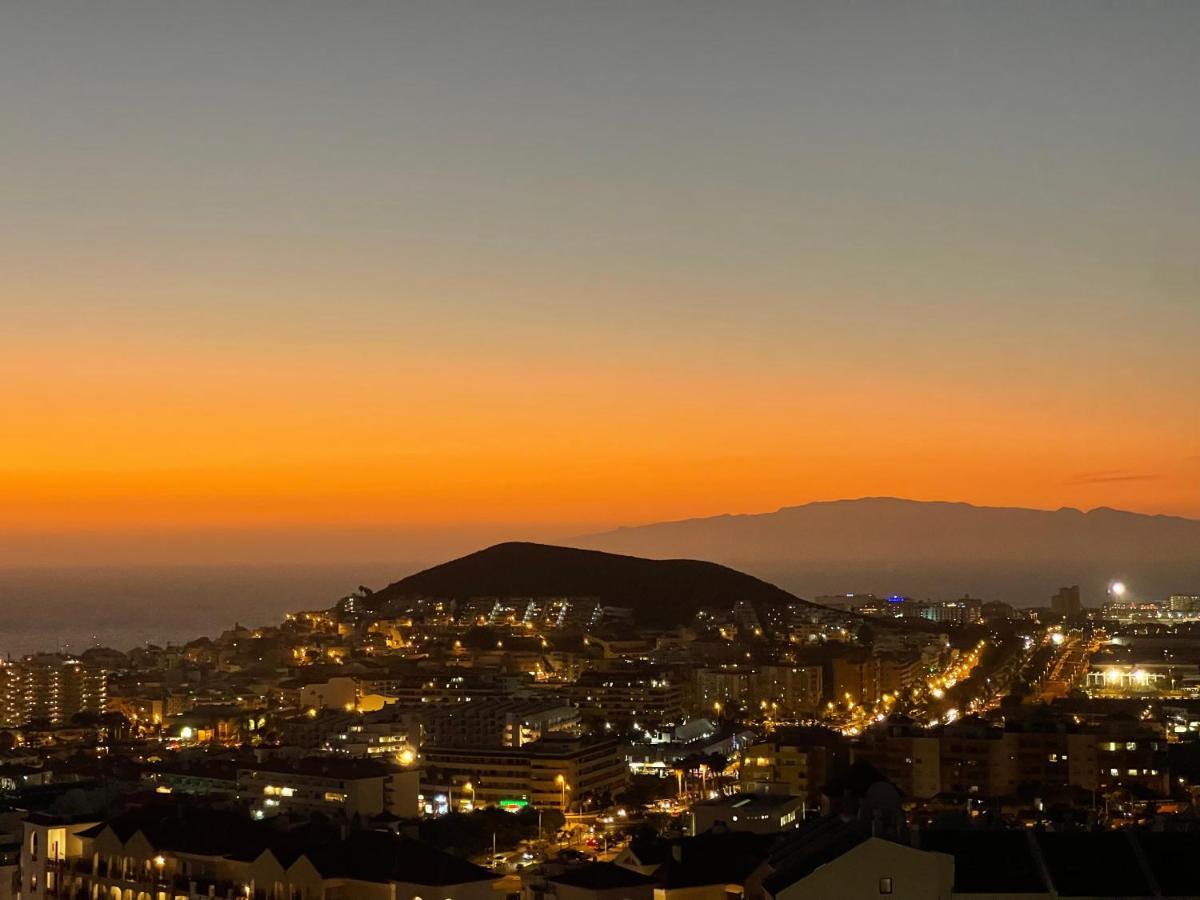 Apartmán Sunset In The Heights Ocean View - Heated Pool Los Cristianos  Exteriér fotografie